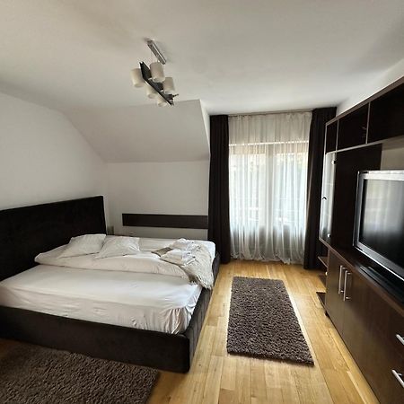 Jack Residence Buşteni Esterno foto