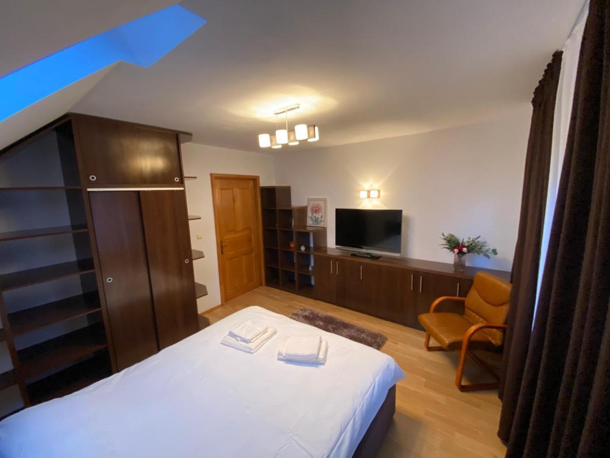 Jack Residence Buşteni Esterno foto